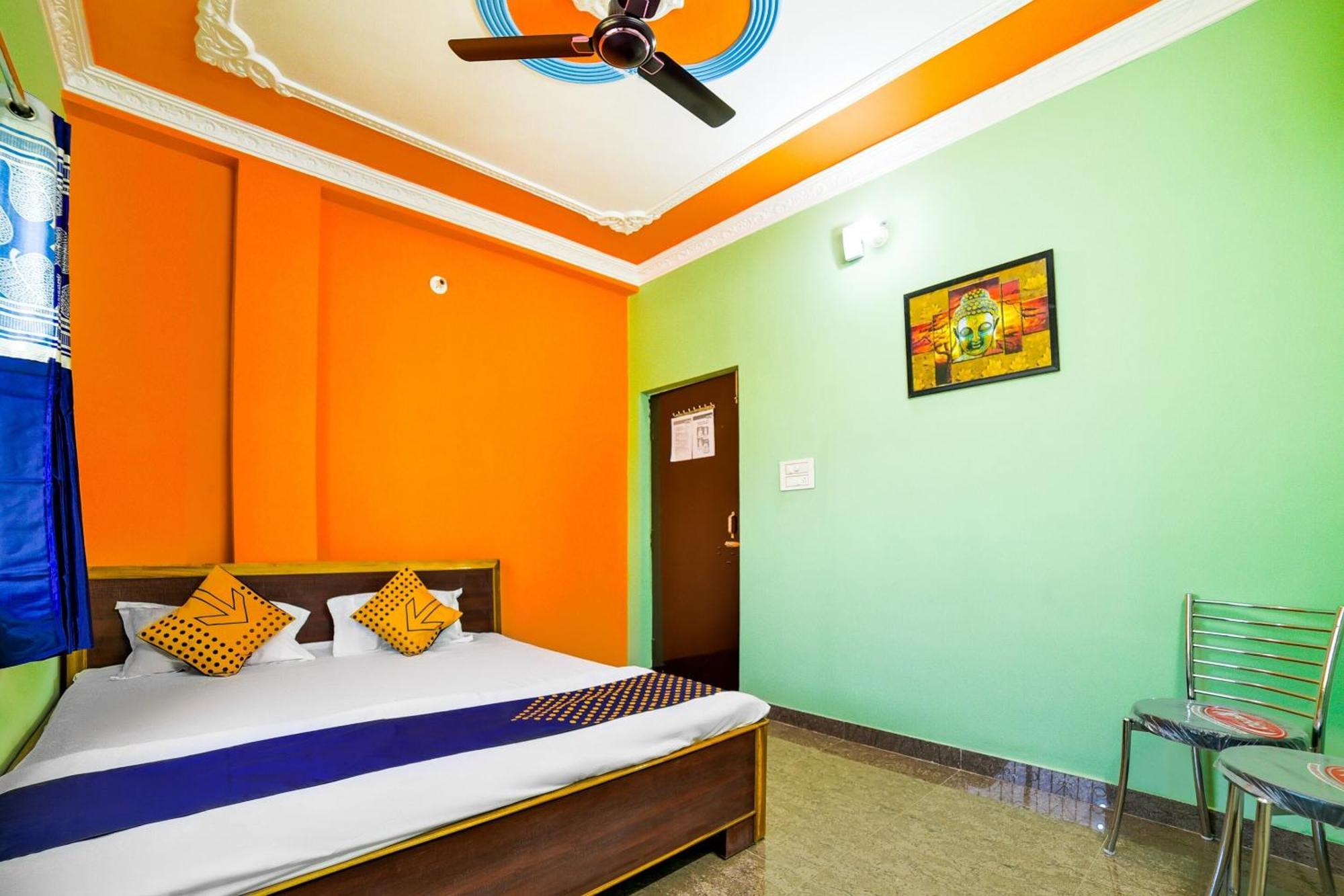 Spot On Devlok Guest House 巴特那 外观 照片