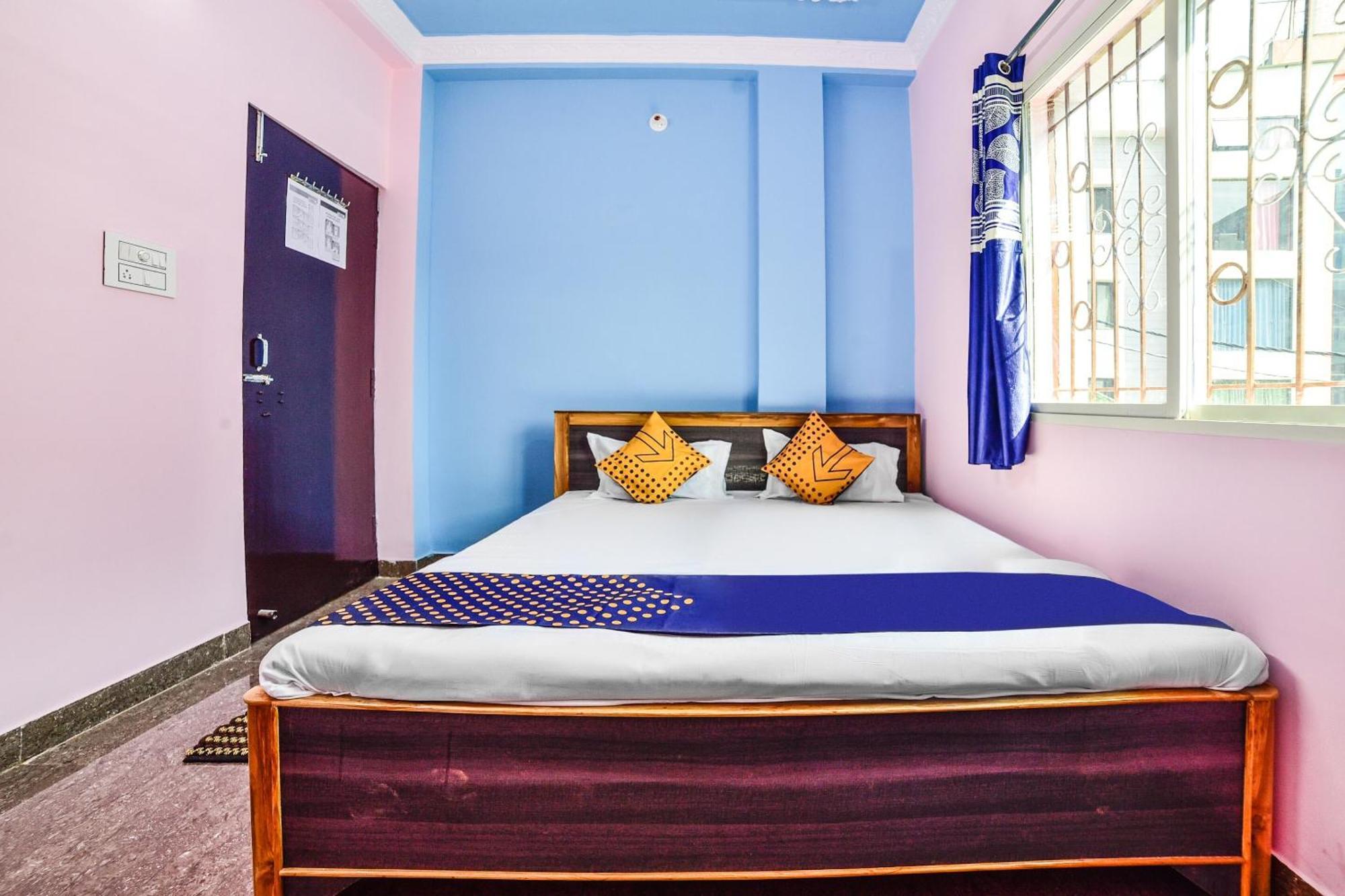 Spot On Devlok Guest House 巴特那 外观 照片