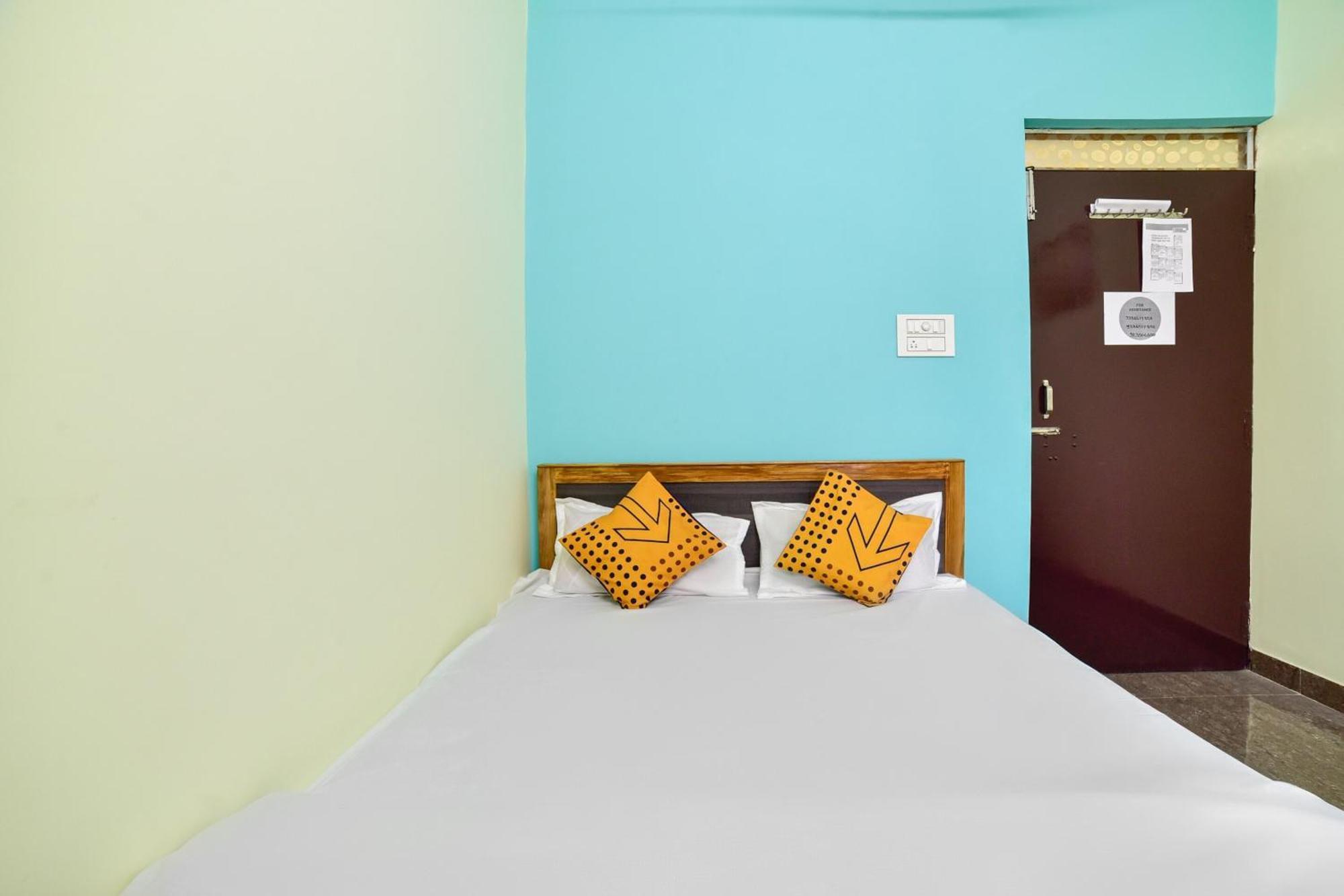 Spot On Devlok Guest House 巴特那 外观 照片